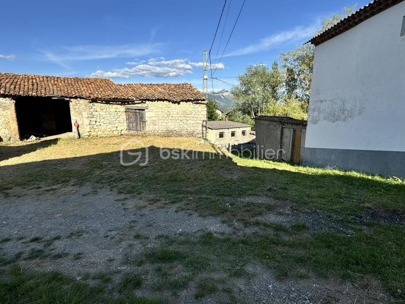 Maison - 142 m² - 5 pièces