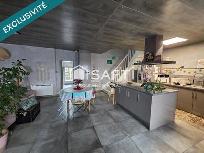 Maison - 87 m² - 4 pièces