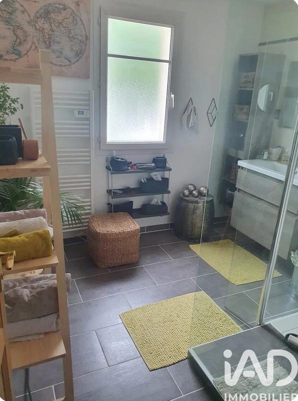 Maison - 102 m² - 5 pièces