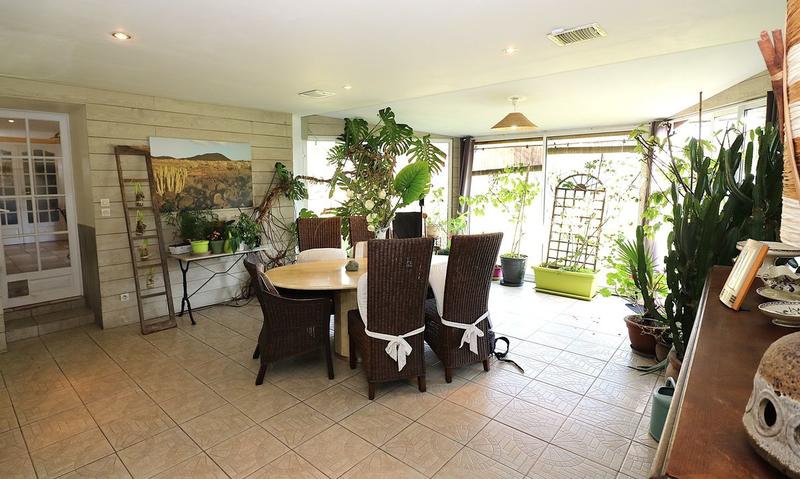 Maison en pierre - 235 m² - 5 pièces