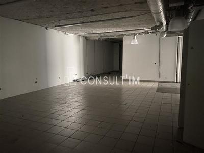 Local commercial - 200 m²