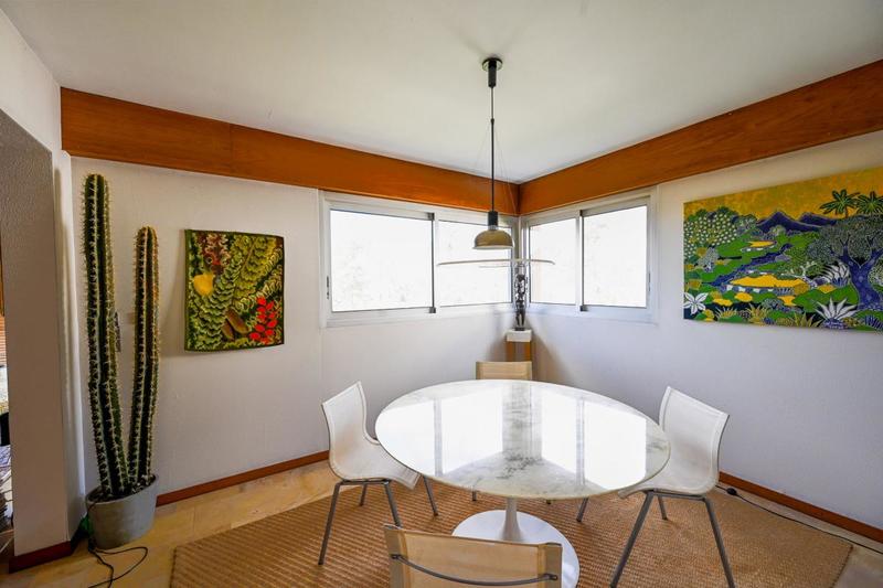 Maison d'architecte - 270 m² - 8 pièces