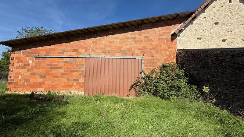 Maison - 207 m² - 1 pièce