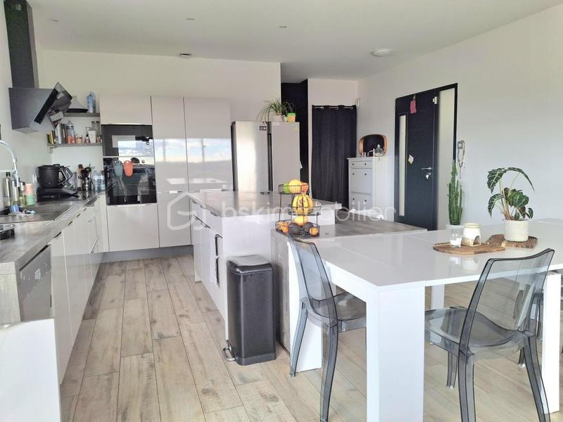 Maison - 146 m² - 5 pièces