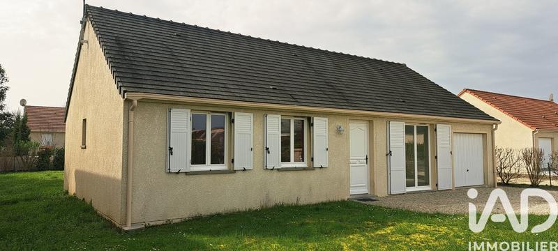 Maison - 95 m² - 5 pièces