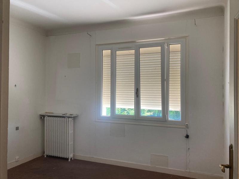 Maison - 107 m² - 7 pièces