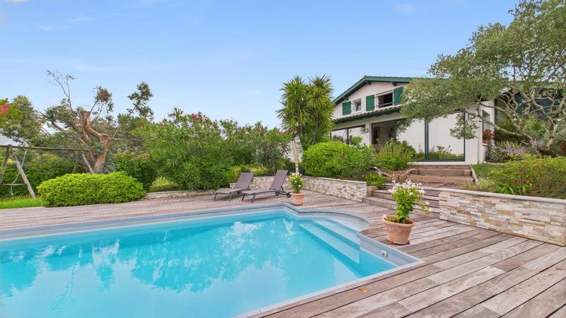 Maison - 170 m² - 5 pièces