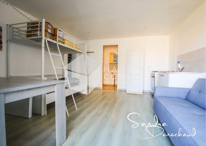 Maison - 240 m² - 7 pièces