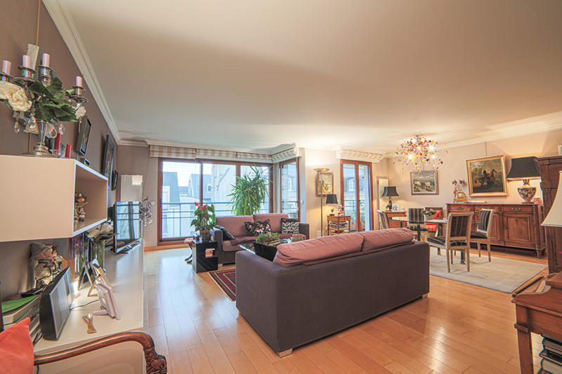 Appartement - 117 m² - 4 pièces