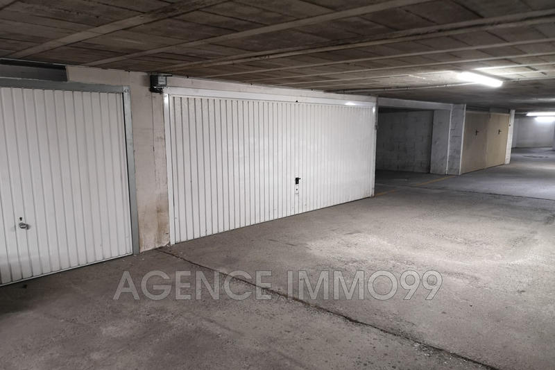 Parking / Garage - 24 m²