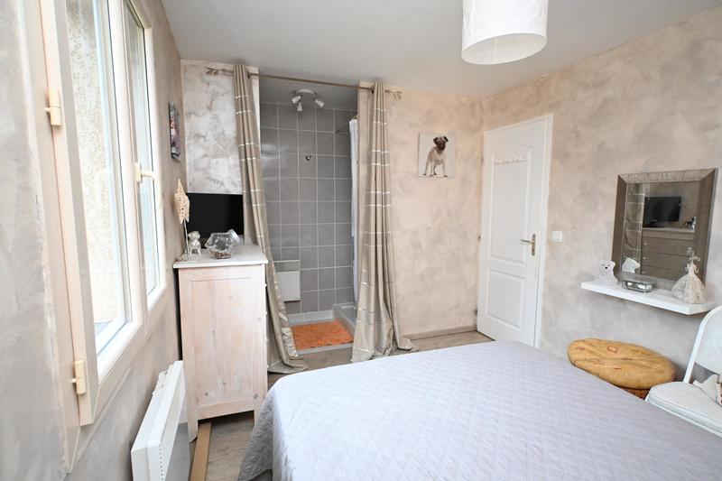 Maison - 99 m² - 6 pièces