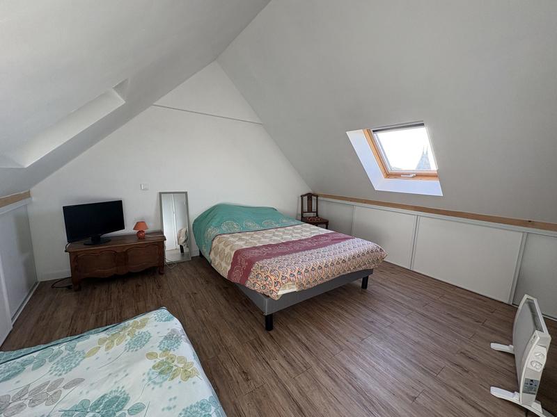 Appartement - 94 m² - 5 pièces