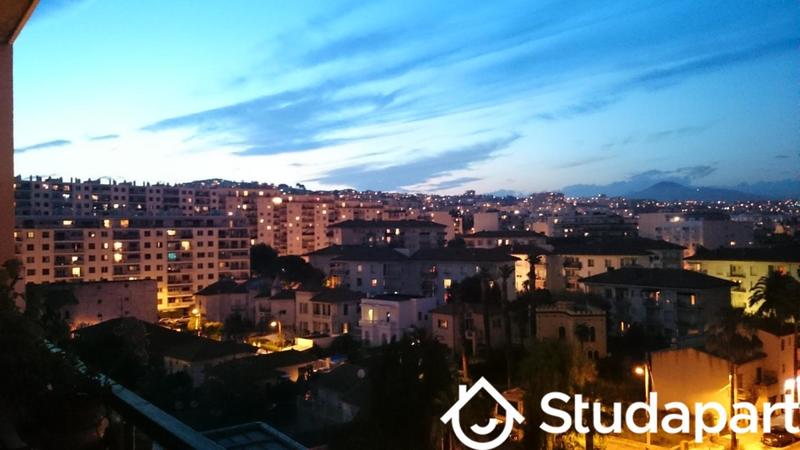 Chambre - 14 m² - 1 pièce