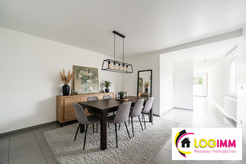 Maison - 102 m² - 6 pièces