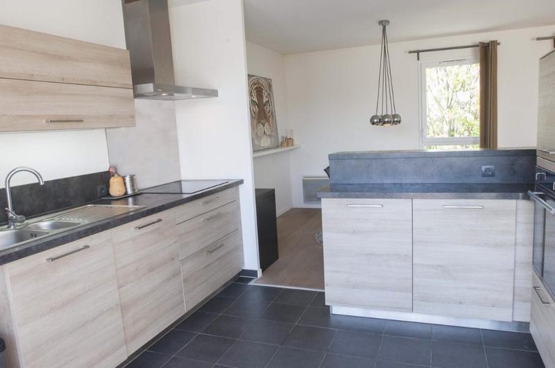 Appartement - 90 m² - 3 pièces