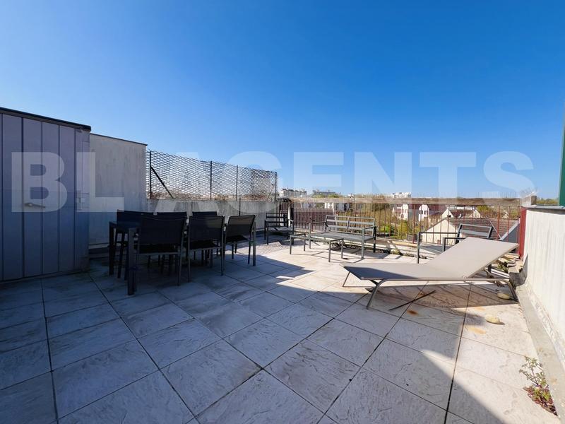 Duplex - 102 m² - 5 pièces