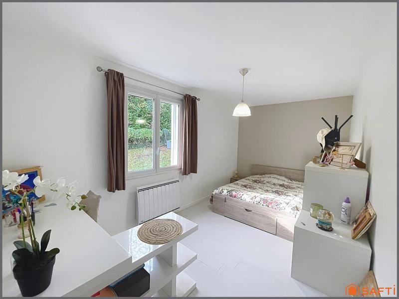 Maison - 159 m² - 9 pièces