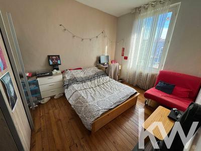 Maison - 86 m² - 4 pièces