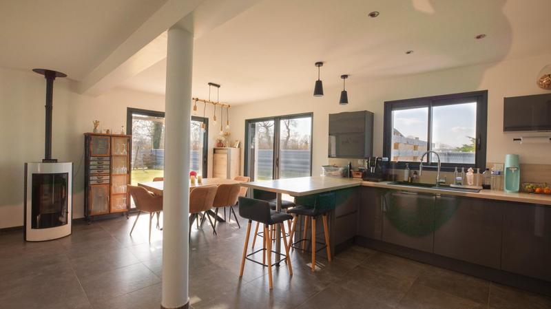 Maison - 142 m² - 6 pièces