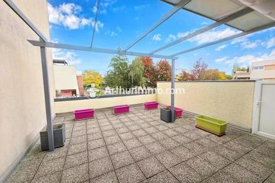 Appartement - 85 m² - 4 pièces