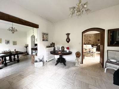 Maison - 200 m² - 6 pièces