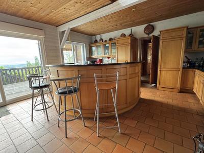 Villa - 175 m² - 6 pièces