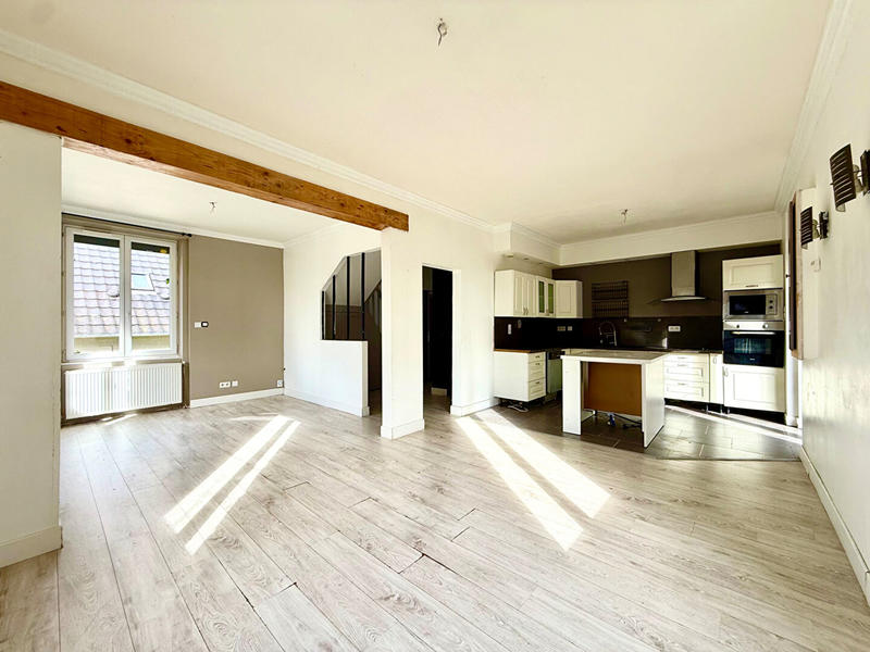 Maison - 108 m² - 5 pièces