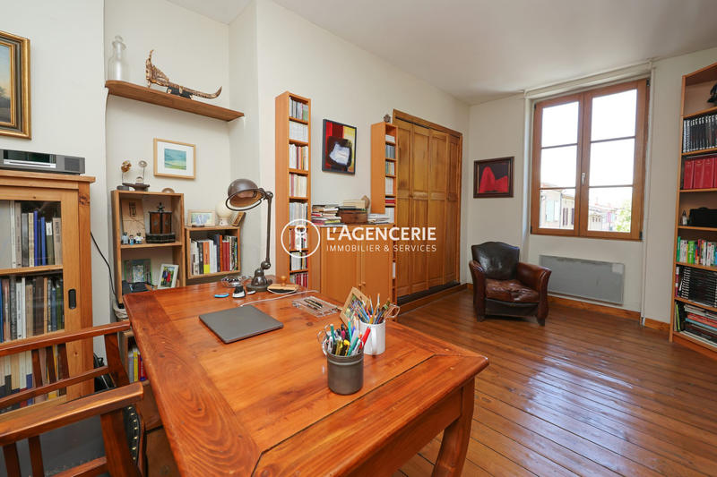 Maison - 286 m² - 6 pièces