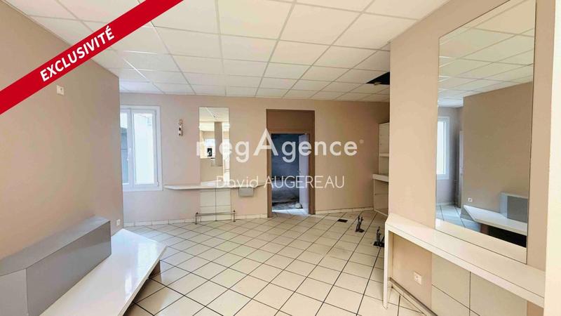Local commercial - 88 m² - 2 pièces