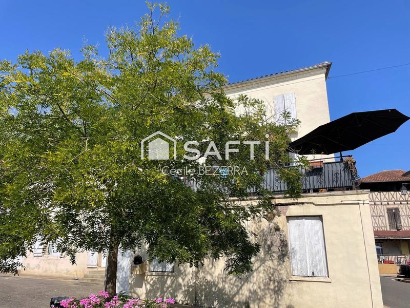 Maison - 155 m² - 6 pièces