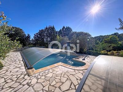 Villa - 174 m² - 4 pièces