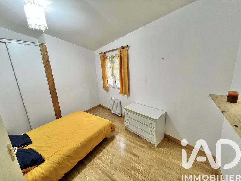 Maison - 375 m² - 12 pièces