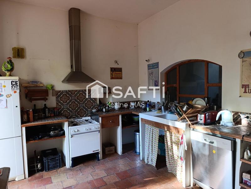 Maison - 166 m² - 12 pièces