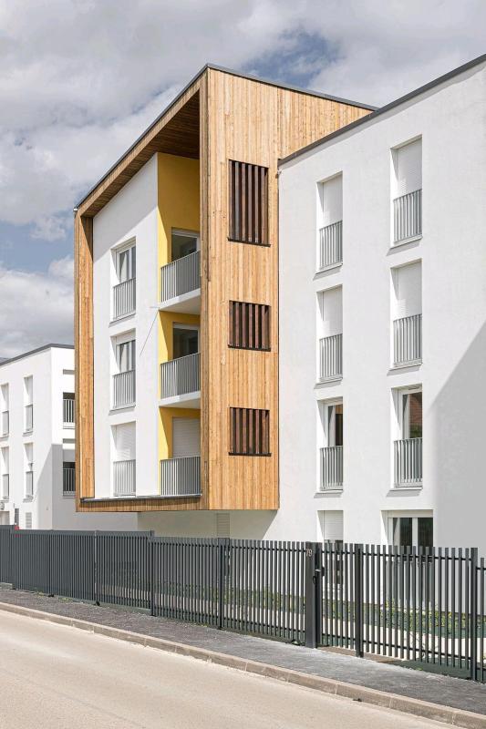 Appartement - 99 m² - 4 pièces