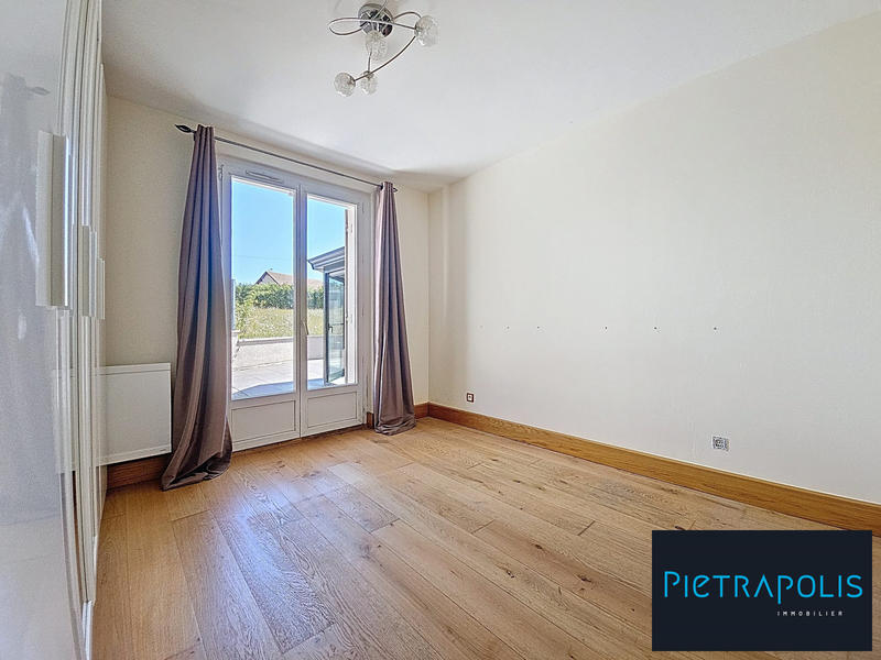 Maison - 161 m² - 5 pièces