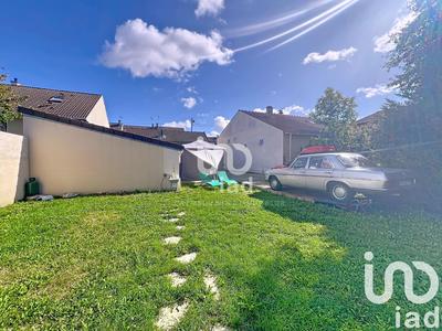 Maison - 105 m² - 5 pièces