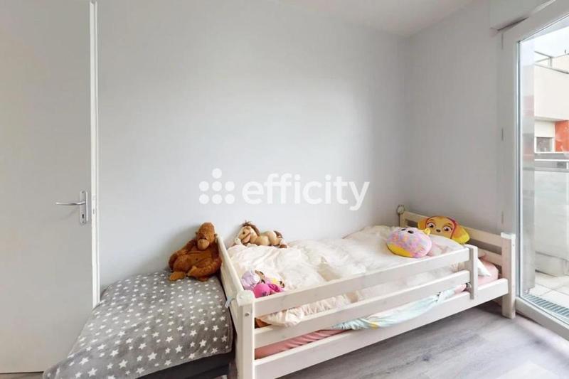 Appartement - 77 m² - 4 pièces