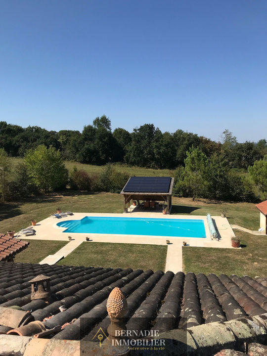 Maison de village - 100 m² - 4 pièces