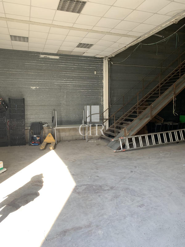 Local commercial - 165 m²