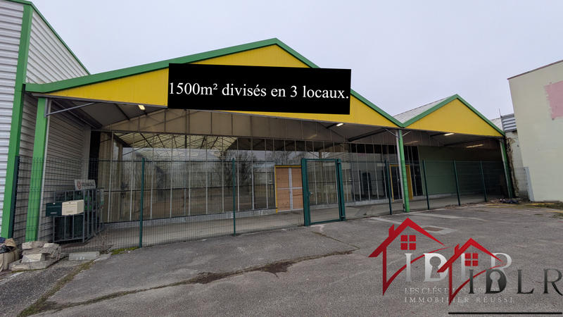 Local commercial - 1 500 m²