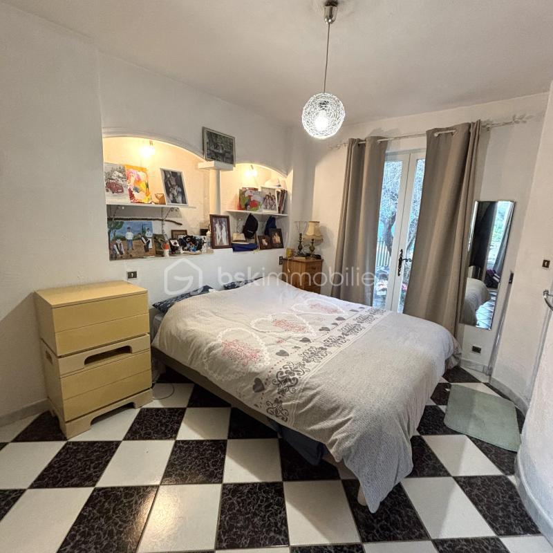 Maison - 175 m² - 6 pièces