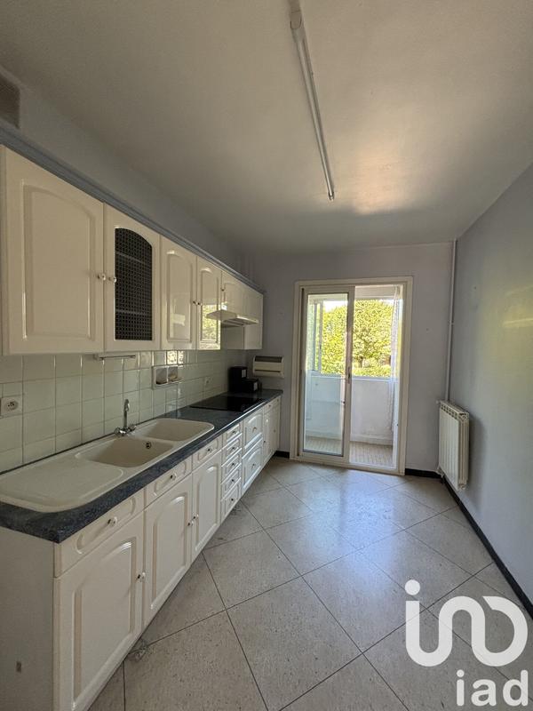 Appartement - 80 m² - 3 pièces