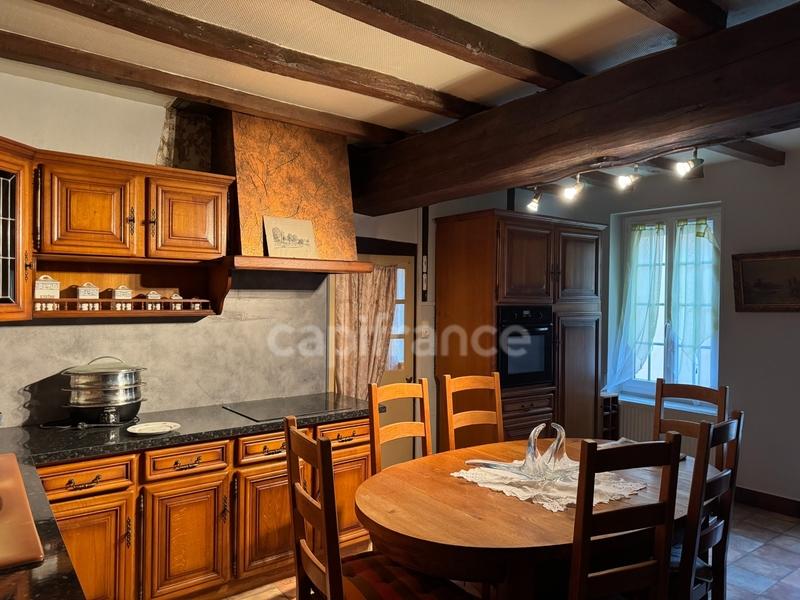 Maison - 144 m² - 5 pièces