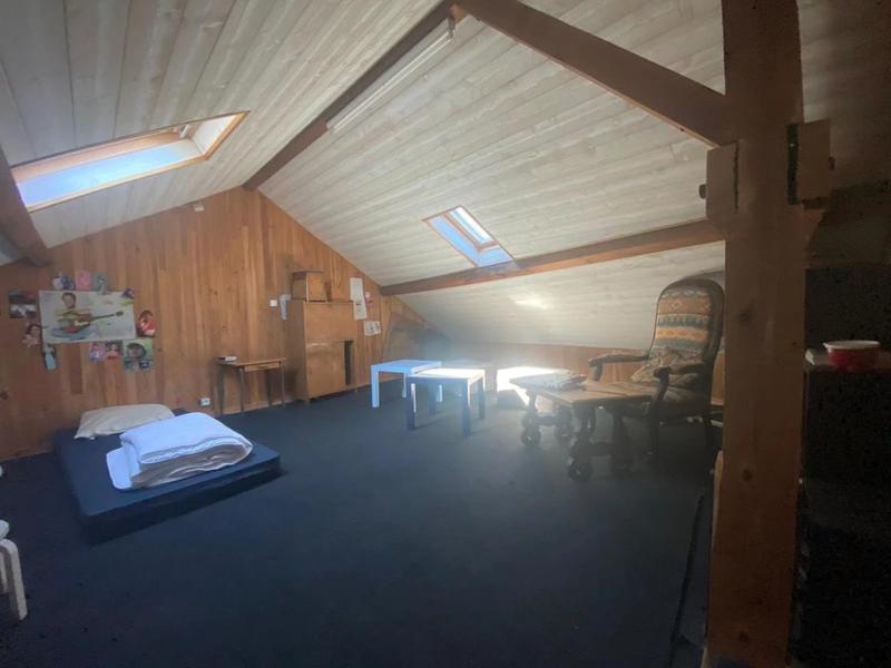 Maison - 340 m² - 7 pièces