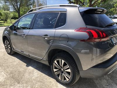 Peugeot 2008 1.5 Hdi Allure Bluehdi 100cv Bvm5