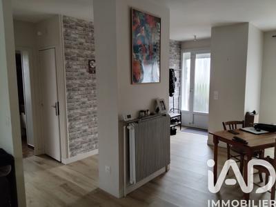 Maison - 87 m² - 4 pièces