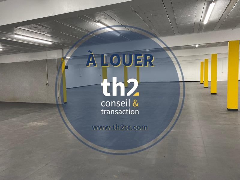 Entrepôt - 525 m²