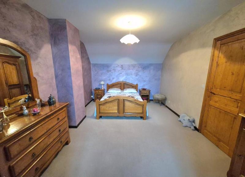 Maison - 96 m² - 4 pièces