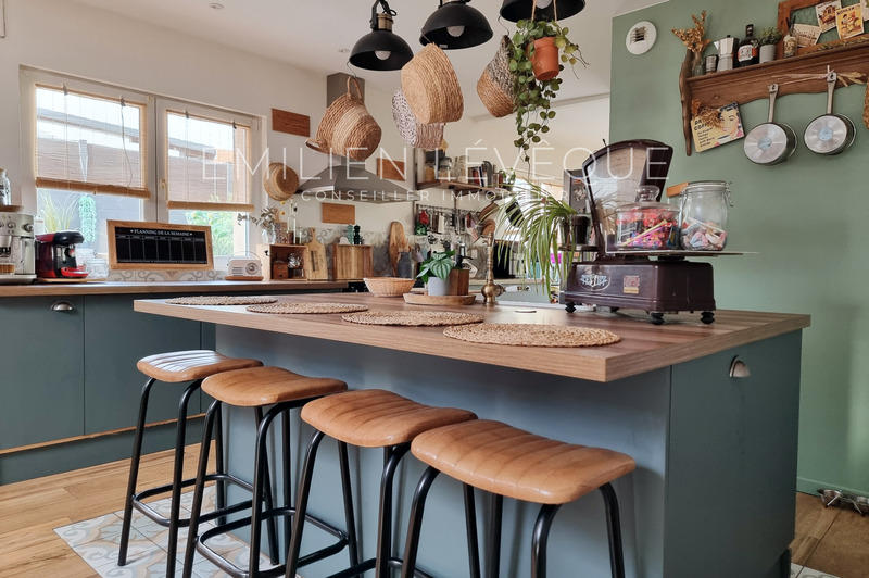 Maison de ville - 140 m² - 7 pièces