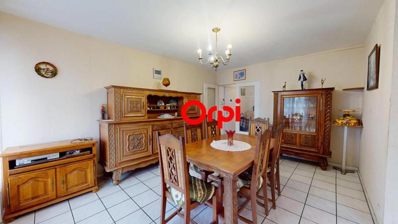 Appartement - 81 m² - 4 pièces